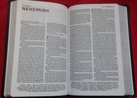 NKJV Thinline Reference Black Leatherflex Bible 1782-4